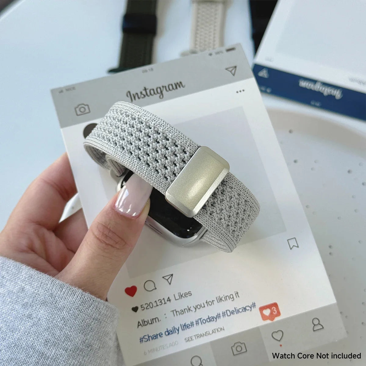 Magnetic Nylon Band for Apple Watch, compatible with 40mm, 44mm, 45mm, 46mm, 49mm, 41mm, 38mm sizes, and iWatch SE, 7, 6, 8, 9, 10, Ultra 2 series