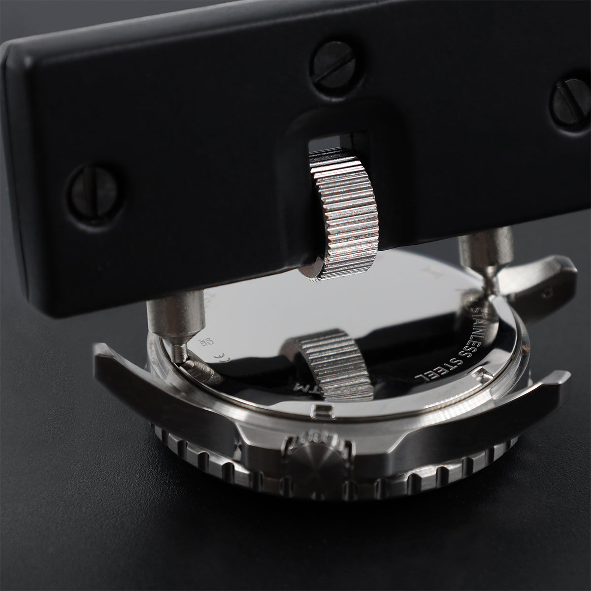 Masar Watch Case Opener Tool Premium Ø 50mm Screw-back Cases - Professional - Round Jaws