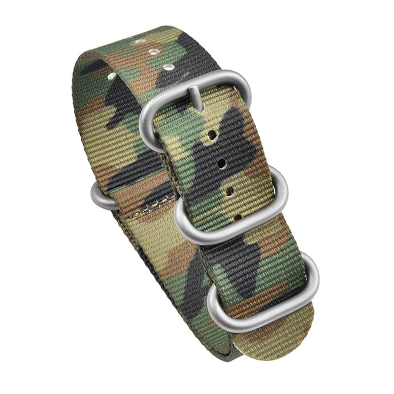 Haute qualité Camouflage cinq anneaux bracelet en Nylon bracelet de sport 20MM 22MM décontracté hommes femmes montre accessoires
