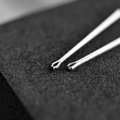 300 pièces de goupilles fendues pour bracelet de montre en acier inoxydable avec boîte, assortiment de goupilles de maillons de bracelet de montre, outils de réparation de montres