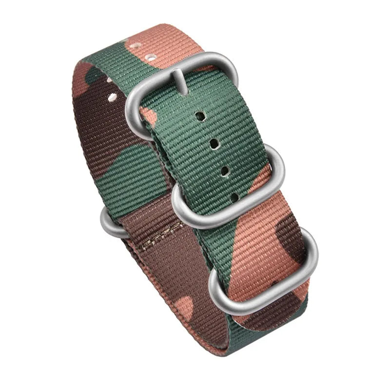 Haute qualité Camouflage cinq anneaux bracelet en Nylon bracelet de sport 20MM 22MM décontracté hommes femmes montre accessoires