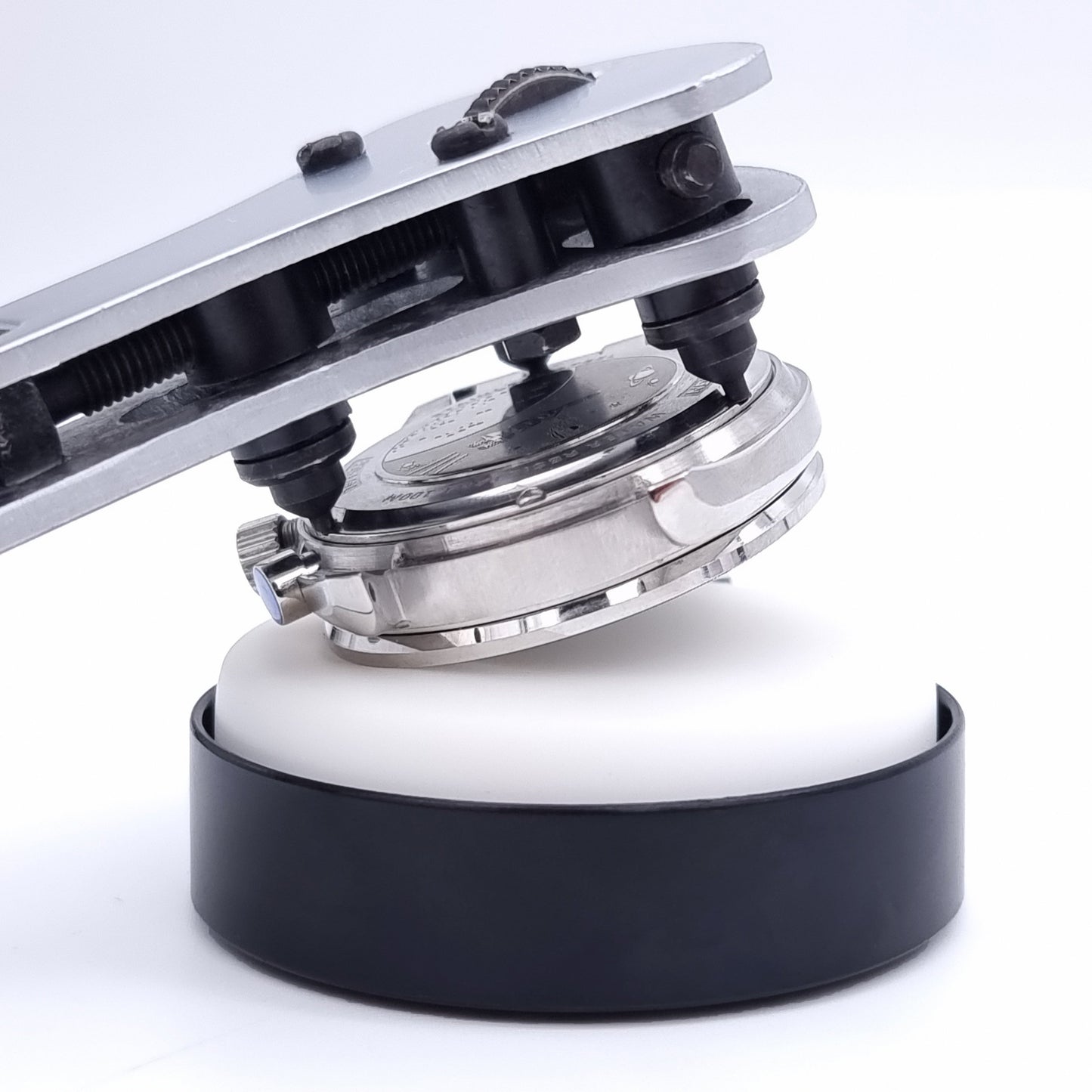 Llave de mordaza universal Jaxa para abrir cajas de relojes con tornillos de hasta Ø 39 mm satinado