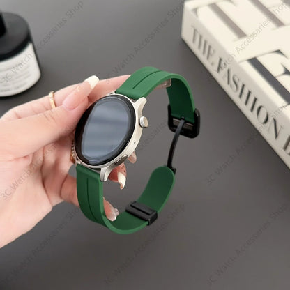20 22mm Silicone Strap with Magnetic Clasp for Samsung Galaxy Watch 8 4 5 6 Pro 40mm 44mm 45mm 42/46mm