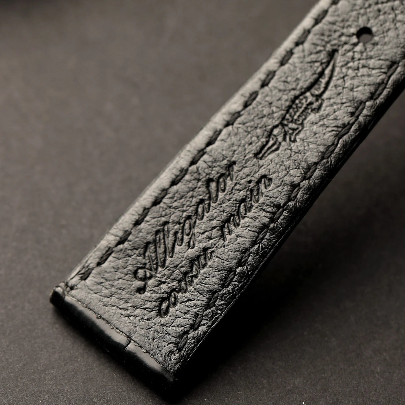 Handmade high-end crocodile leather strap, genuine leather 18 19 20 21 22MM, soft high-end watch strap, retro black strap