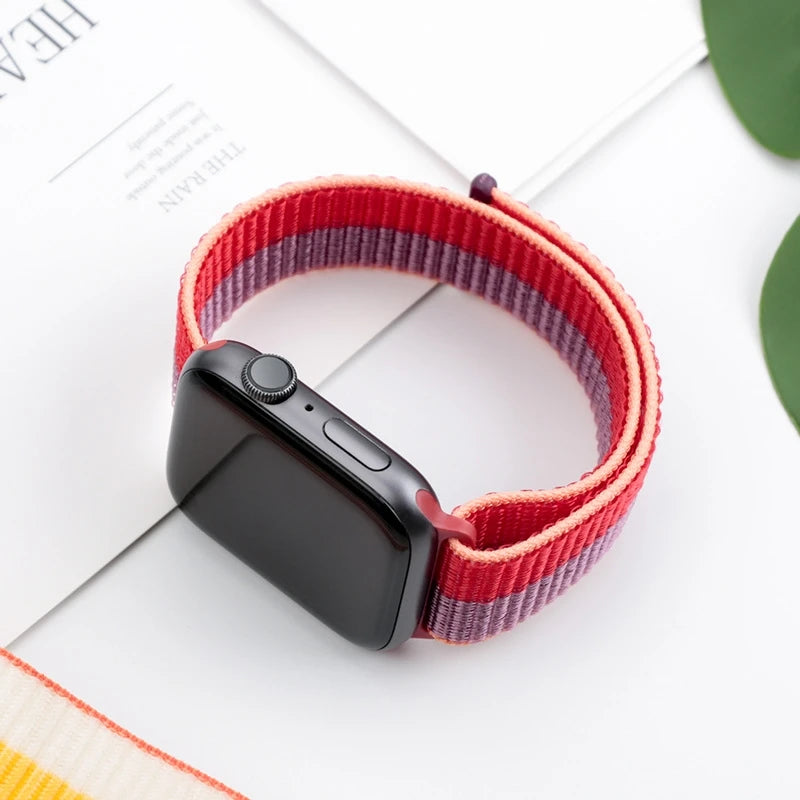 适用于 Apple Watch 46mm 44mm 45mm 40mm 41mm 42mm 的尼龙回环表带，适配 iWatch 系列 11 10 9 SE 8 7 6 5 4 Ultra 3 2 49mm