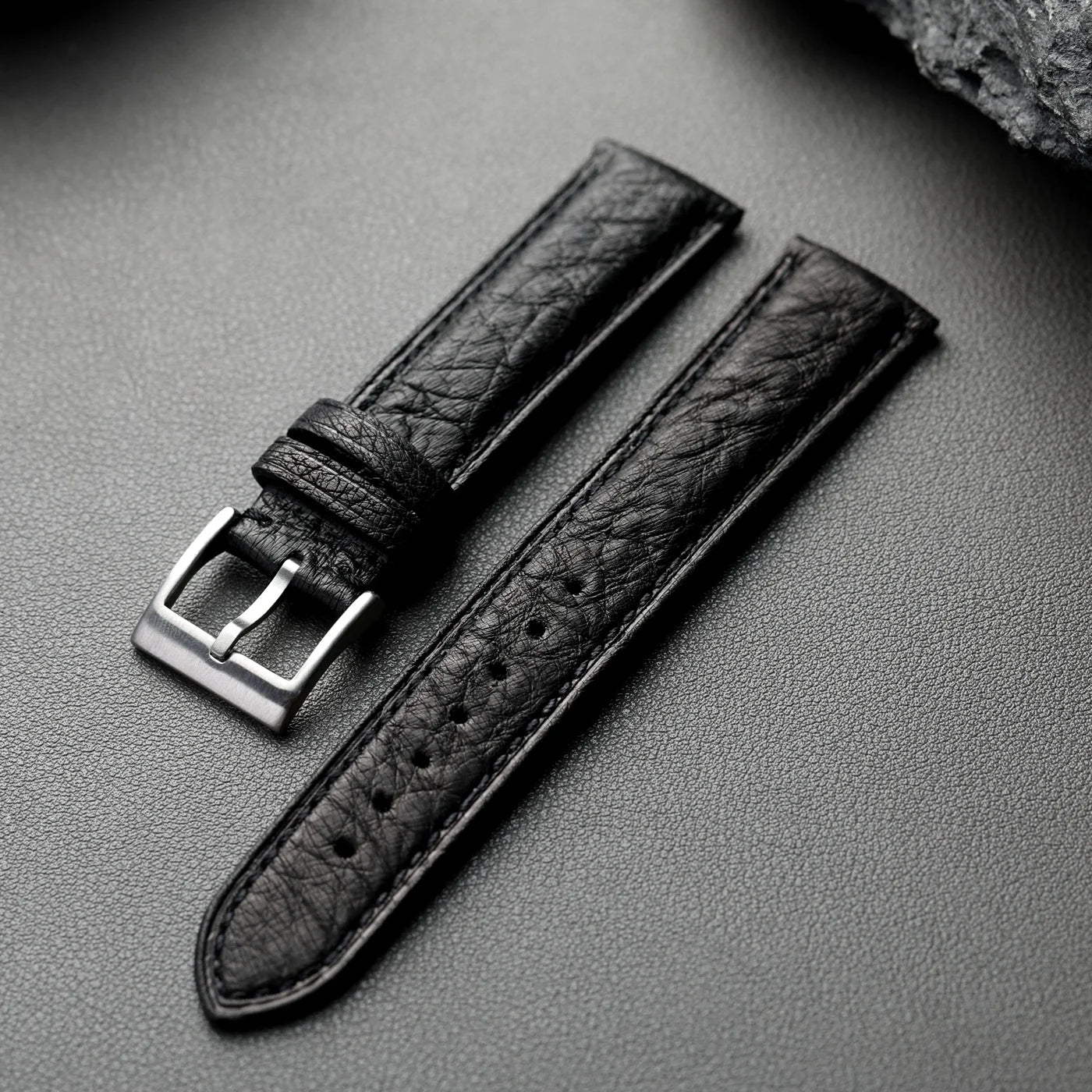 Cinturino in pelle di struzzo fatto a mano, 18 19 20 21 22MM, nero, blu, marrone, pelle morbida, stile retrò, cinturino per orologio da uomo