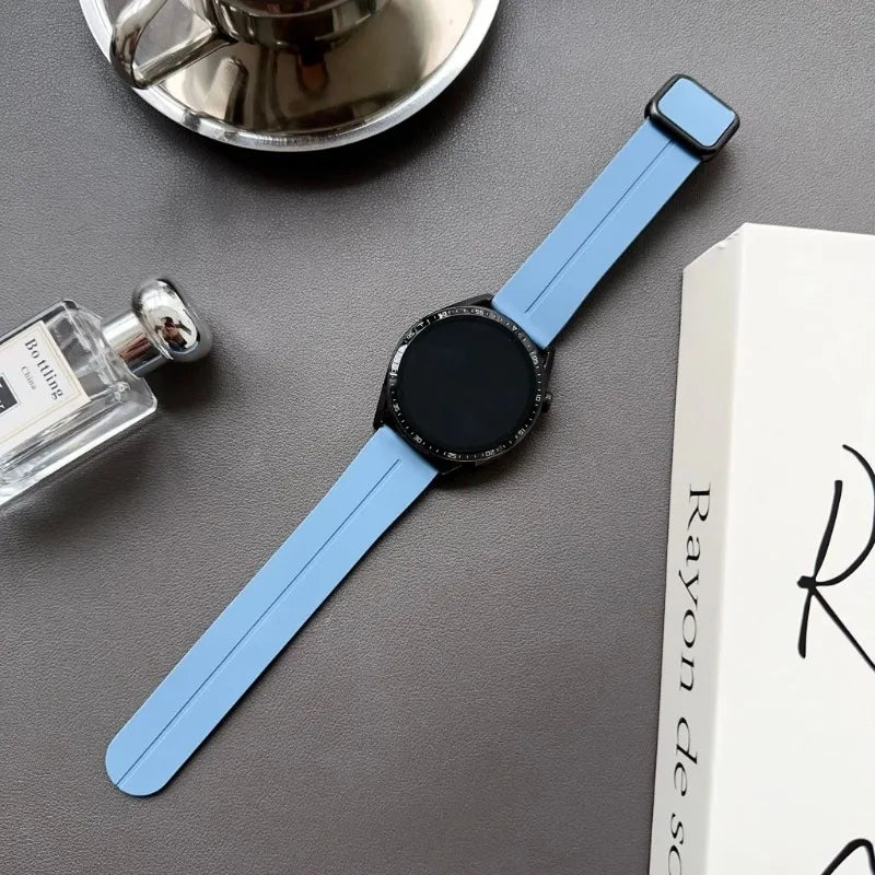 20 22mm Silicone Strap with Magnetic Clasp for Samsung Galaxy Watch 8 4 5 6 Pro 40mm 44mm 45mm 42/46mm