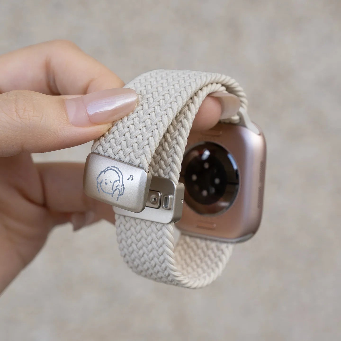 Bracelet en nylon tressé avec motif chien musical et fermoir magnétique pour Apple Watch S11 S10 S9 S8 Ultra SE3 49mm 42mm 45mm 44mm 46mm S10 42mm