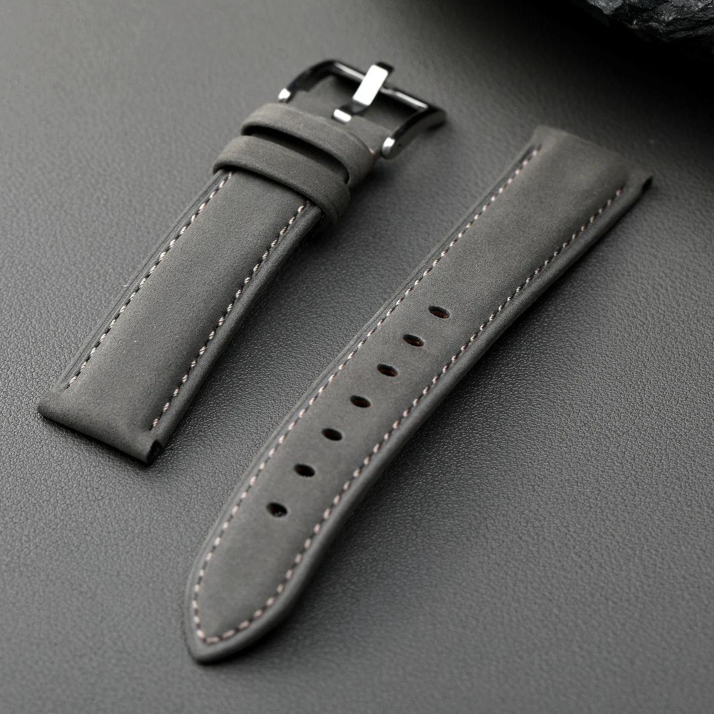 Grey frosted leather strap, 20MM x 18MM cowhide top layer, retro style, suitable for mechanical watch strap