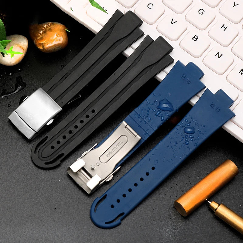 Rubber and silicone watch strap for diving sports, watch band, raised mouth, stainless steel, has a clasp, ORIS 7730 and 7740 series, 24x12mm