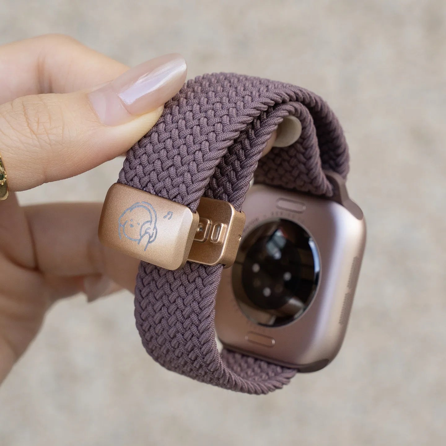 Bracelet en nylon tressé avec motif chien musical et fermoir magnétique pour Apple Watch S11 S10 S9 S8 Ultra SE3 49mm 42mm 45mm 44mm 46mm S10 42mm