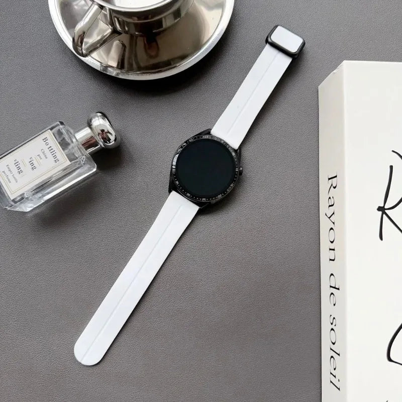 20 22mm Silicone Strap with Magnetic Clasp for Samsung Galaxy Watch 8 4 5 6 Pro 40mm 44mm 45mm 42/46mm