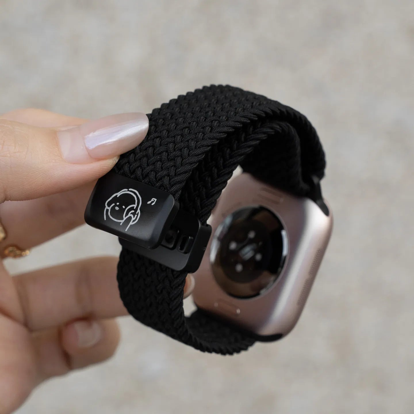 Bracelet en nylon tressé avec motif chien musical et fermoir magnétique pour Apple Watch S11 S10 S9 S8 Ultra SE3 49mm 42mm 45mm 44mm 46mm S10 42mm