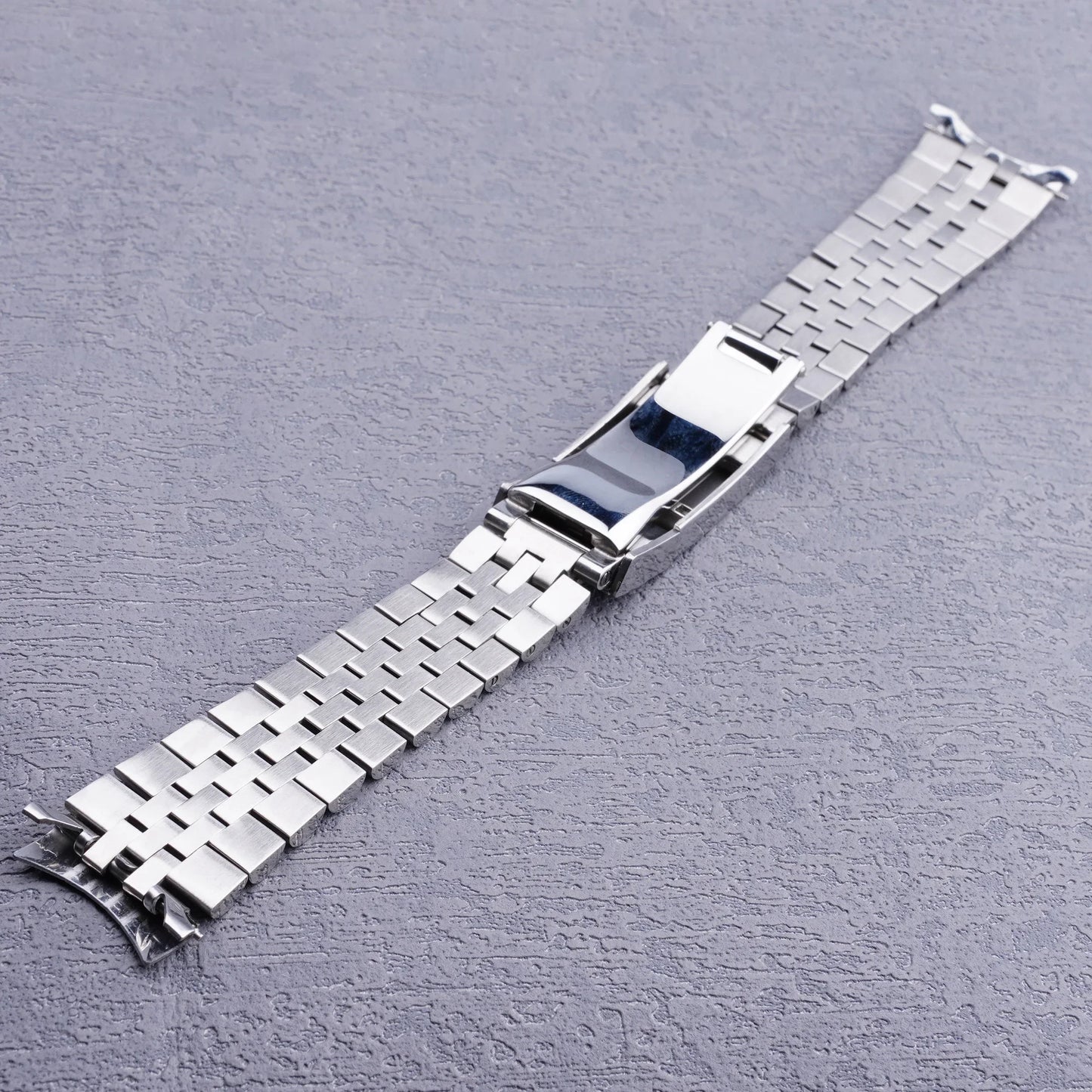 Jubilee silver watch strap with hollow curved end, solid screw links, strap for SeaM 5, SNXSCafe K1, SNXS75, SNXS77, SNXS79K1, SNX79J1, 19mm