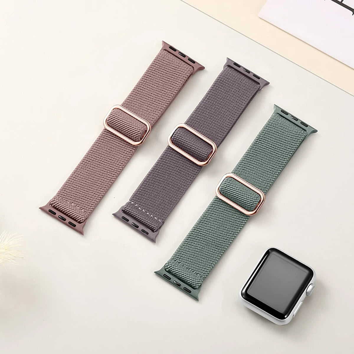 Lot de 3 bracelets élastiques en nylon pour Apple Watch Series 10/11 42mm 46mm, boucle sportive extensible en nylon pour iWatch Series 10 9 8 7 6 5 4
