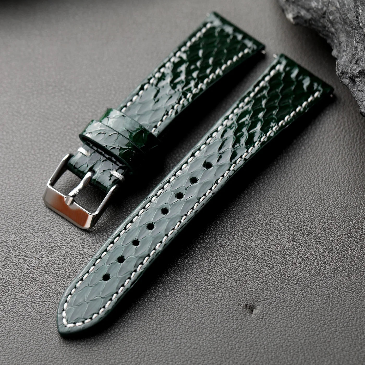 Cinturino per orologio fatto a mano in pelle di serpente, 18, 19, 20 mm, stile morbido e vintage, a sgancio rapido, verde, nero, giallo, lunghezza S/M