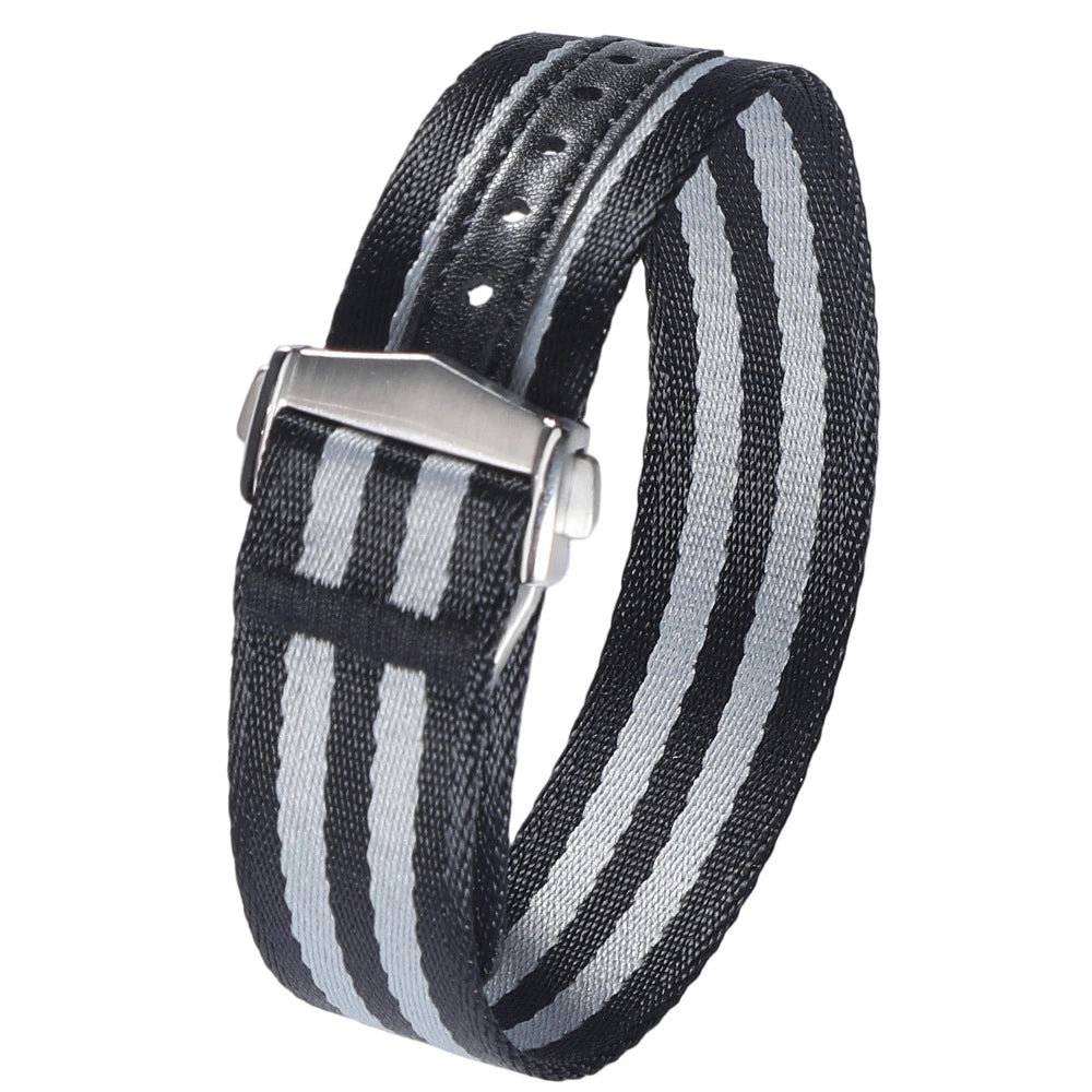 Cinturino per orologio classico in morbido nylon con fibbia deployante 20mm 22mm, in tessuto di cintura di sicurezza premium con chiusura pieghevole per Omega