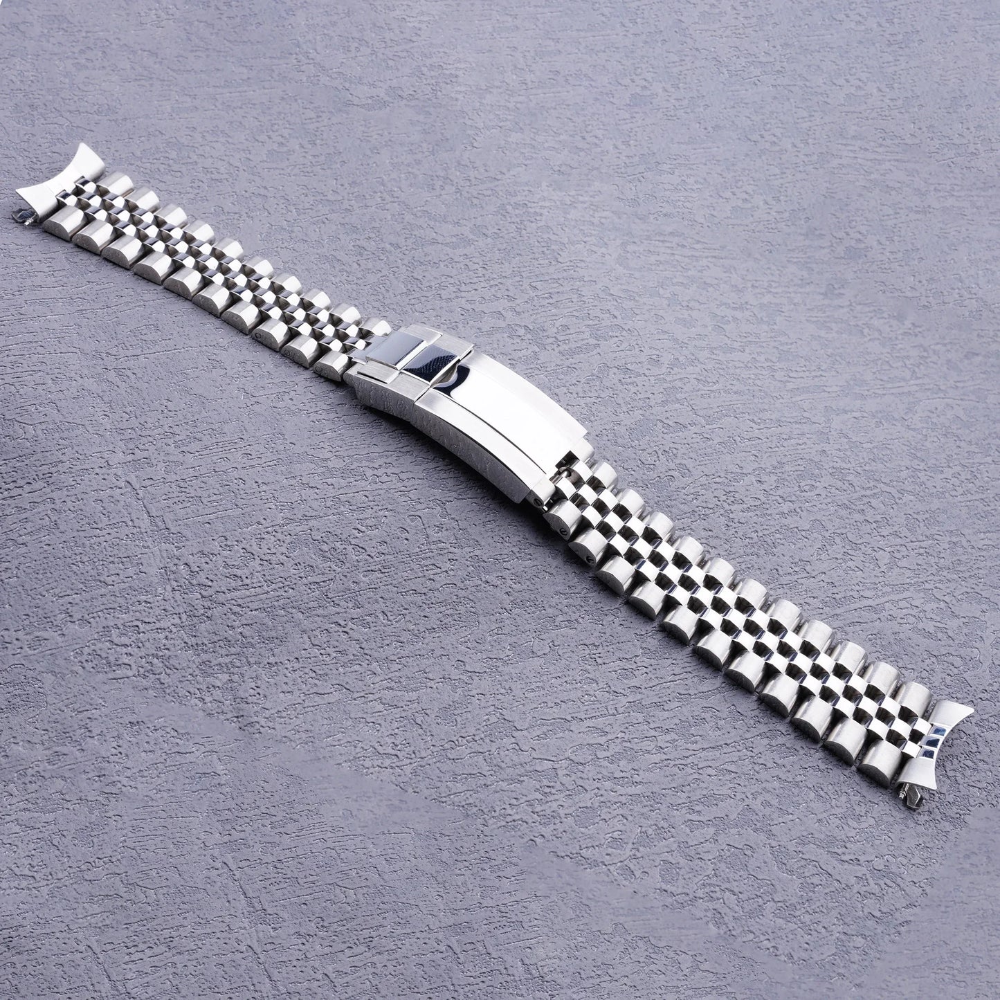 Jubilee silver watch strap with hollow curved end, solid screw links, strap for SeaM 5, SNXSCafe K1, SNXS75, SNXS77, SNXS79K1, SNX79J1, 19mm