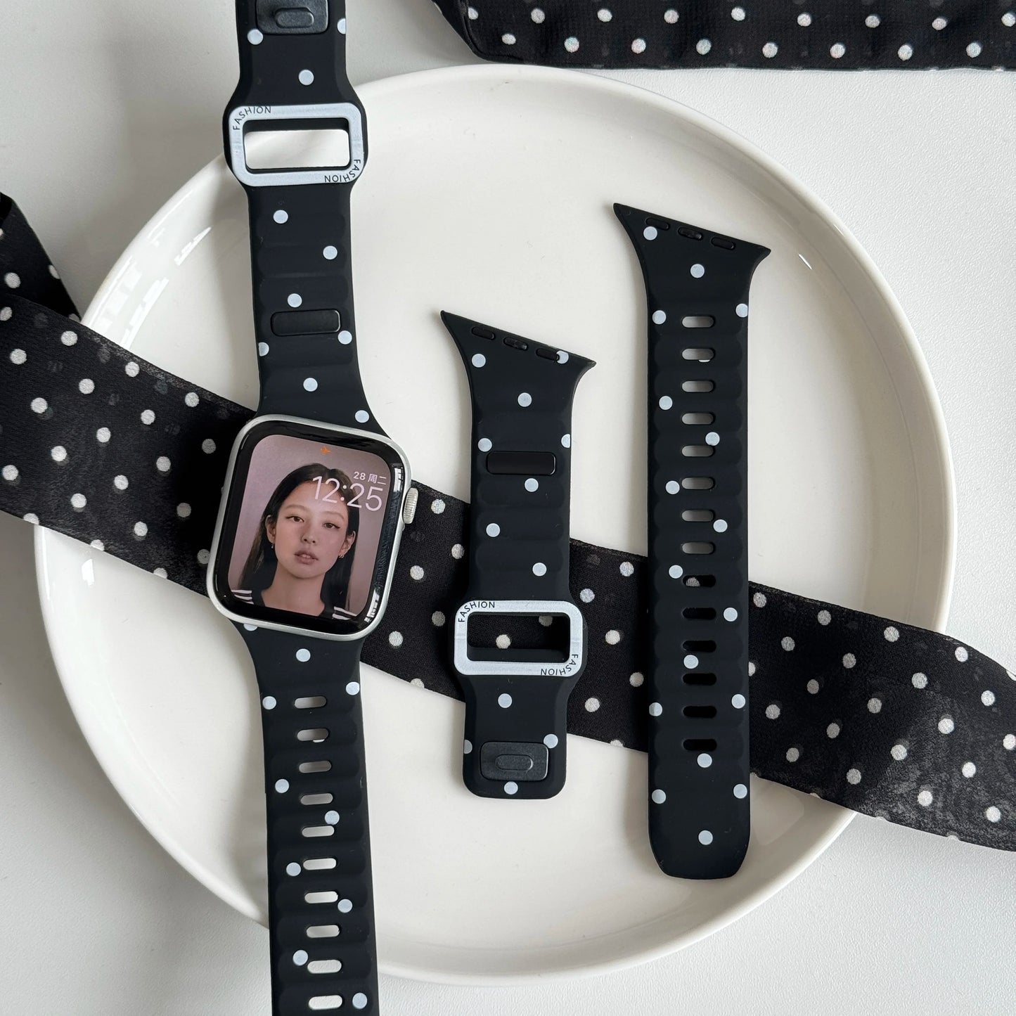 Irregular Silicone Strap for Apple Watch, 40mm 41mm 44mm 45mm 46mm 42mm, Correa, iWatch Series 11 10 9 8 7 SE Ultra