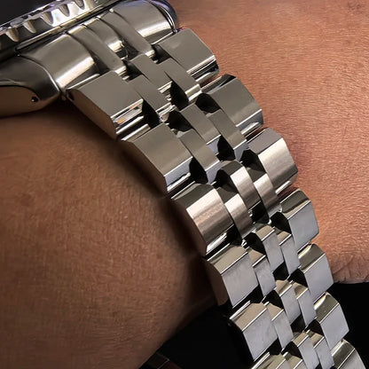 SEIKO SKX007/SKX009 Taucheruhr, spezieller Ersatz mit einem 22mm massiven Edelstahlarmband mit fünf gebürsteten Gliedern