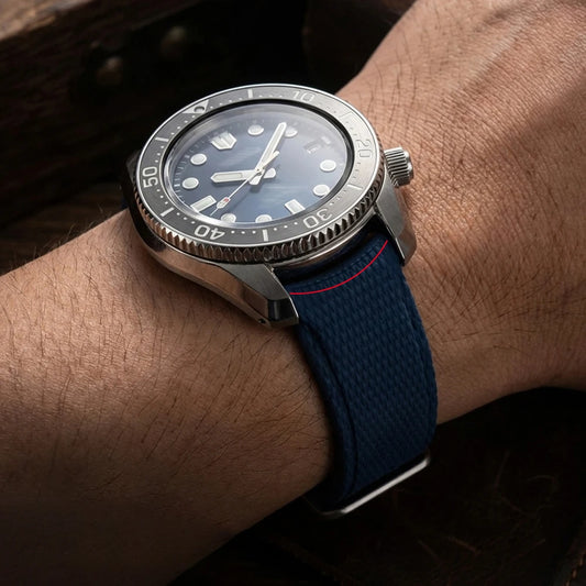 Nuovo cinturino curvo in FKM 20mm 21mm 22mm, cinturino in gomma vulcanizzata, impermeabile, a sgancio rapido per Omega Seiko