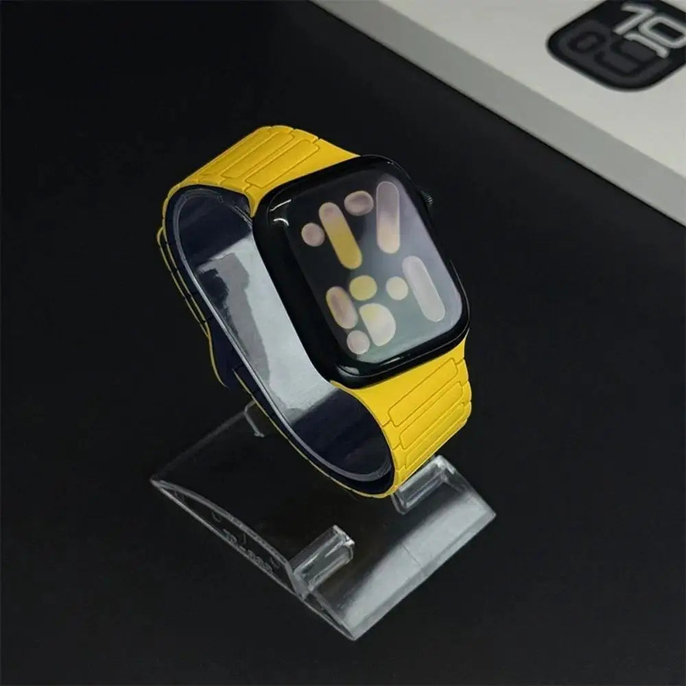 Magnetic Strap Bracelet for Apple Watch 46mm 42mm 49mm 45mm 41mm 44mm 40mm for iWatch Ultra Series 11 10 9 8 7 6 SE 5 4 3