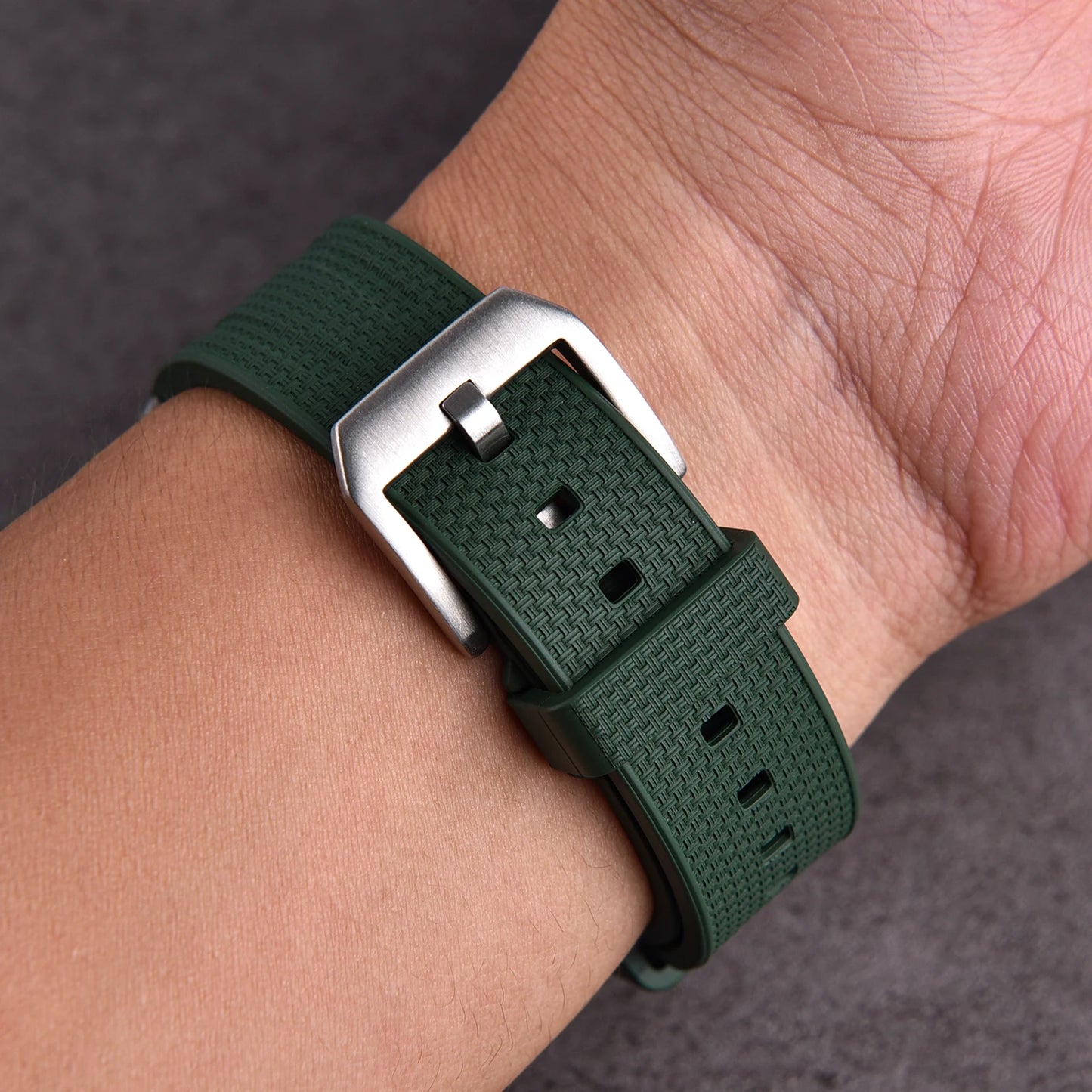 FKM Rubber Watch Strap 20mm 22mm Quick Release Waterproof Fluoro Rubber Dive Watch Band for Traditional Dive Watch Accessories