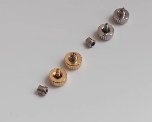 钢制螺纹表冠，表头直径4.0mm至7.0mm，表柄0.9mm，配表壳管2.2mm、2.5mm、2.8mm，W2315，1件