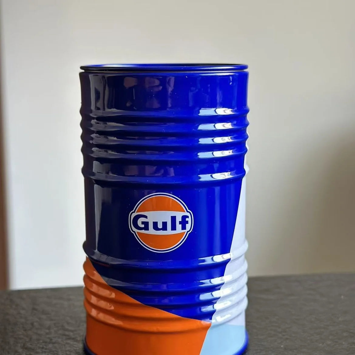 Gulf Oil Racing Car Micro Model Tin Box Scene Desk Ornament Storage Tank Home Garden Decorative Crafts for Collectors Gift