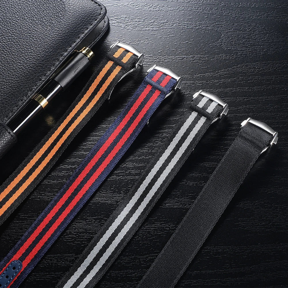Cinturino per orologio classico in morbido nylon con fibbia deployante 20mm 22mm, in tessuto di cintura di sicurezza premium con chiusura pieghevole per Omega