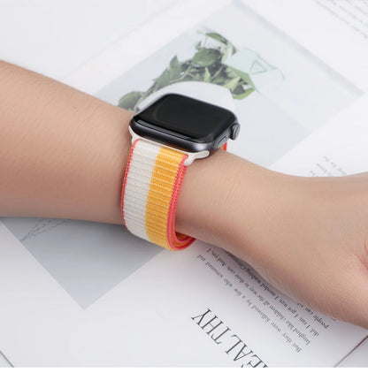 适用于 Apple Watch 46mm 44mm 45mm 40mm 41mm 42mm 的尼龙回环表带，适配 iWatch 系列 11 10 9 SE 8 7 6 5 4 Ultra 3 2 49mm