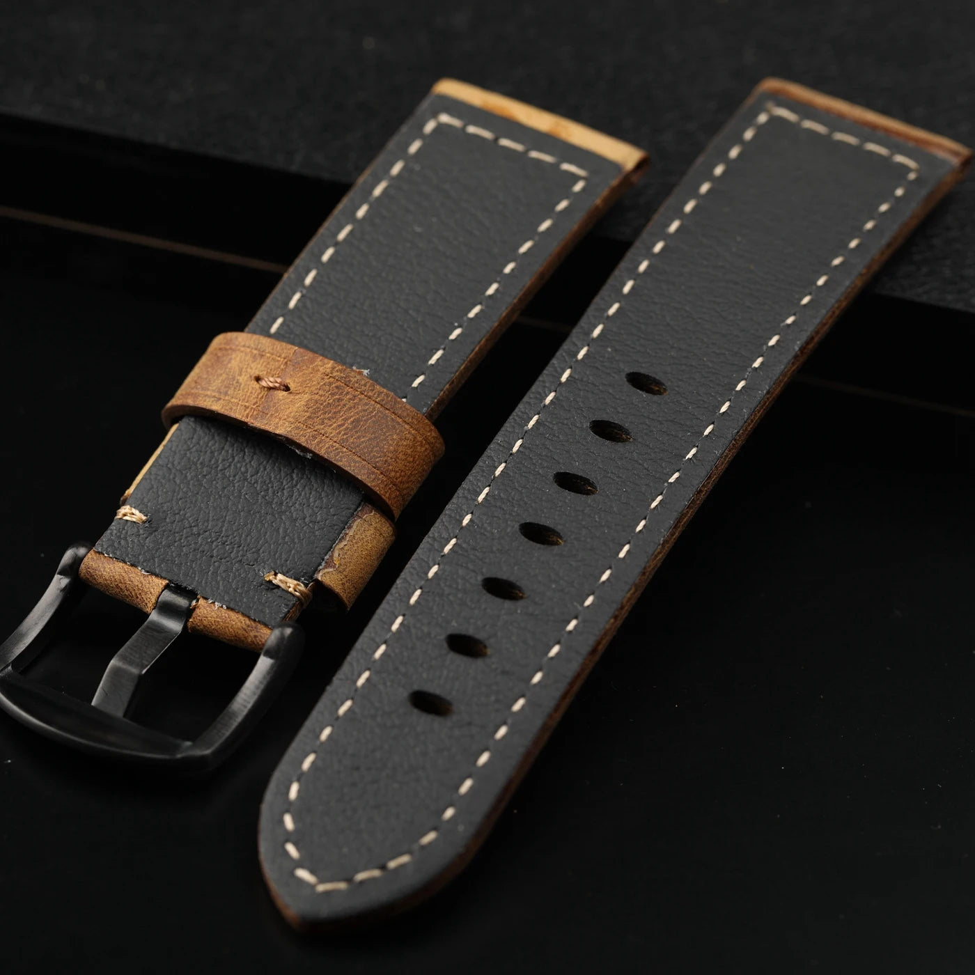 Italian Top Layer Cowhide Leather Strap Men's Retro Genuine Leather Watchband 20MM 22MM 24MM Compatible with PAM111 441