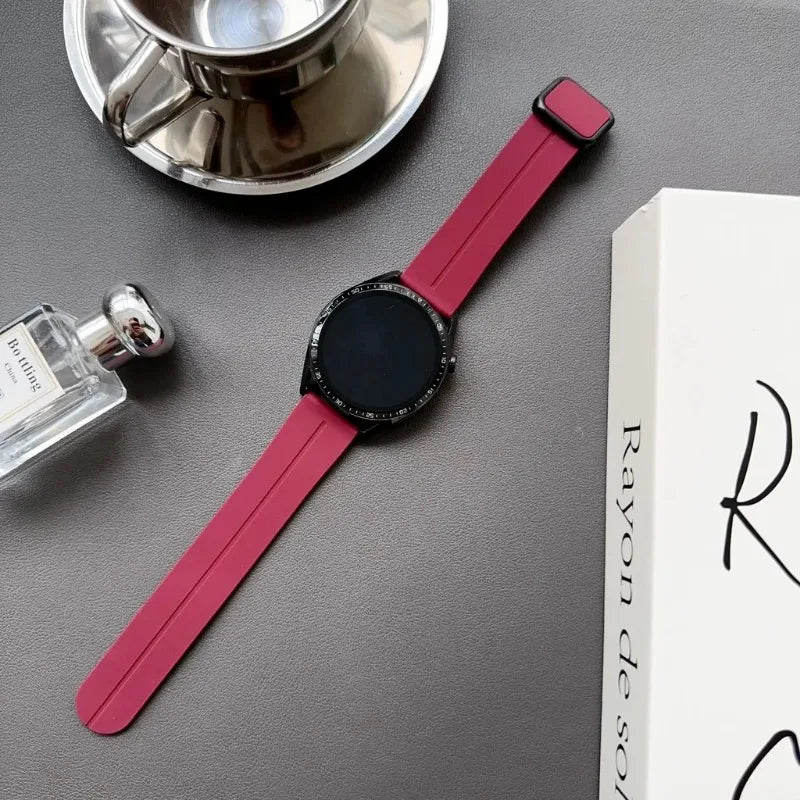 20 22mm Silicone Strap with Magnetic Clasp for Samsung Galaxy Watch 8 4 5 6 Pro 40mm 44mm 45mm 42/46mm