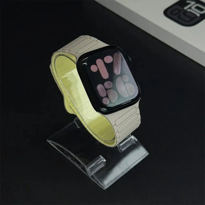 Magnetic Strap Bracelet for Apple Watch 46mm 42mm 49mm 45mm 41mm 44mm 40mm for iWatch Ultra Series 11 10 9 8 7 6 SE 5 4 3
