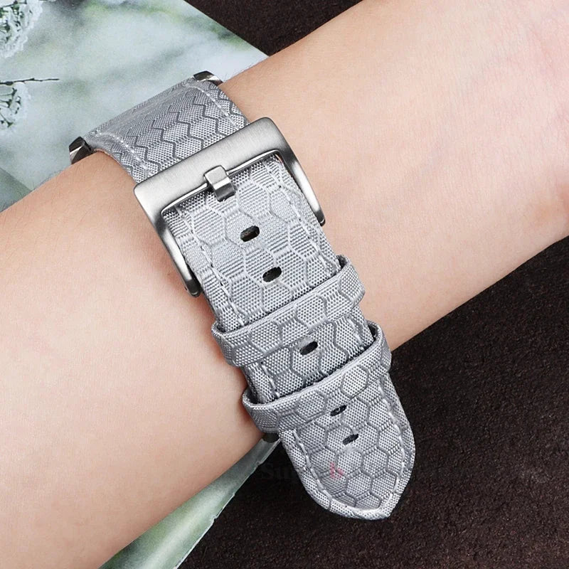 20/22mm Nylon + Leather Strap for Samsung Galaxy Watch4 Quick Release Sport Watch Band for Men Women for Huawei Watch Gt2/3/4
