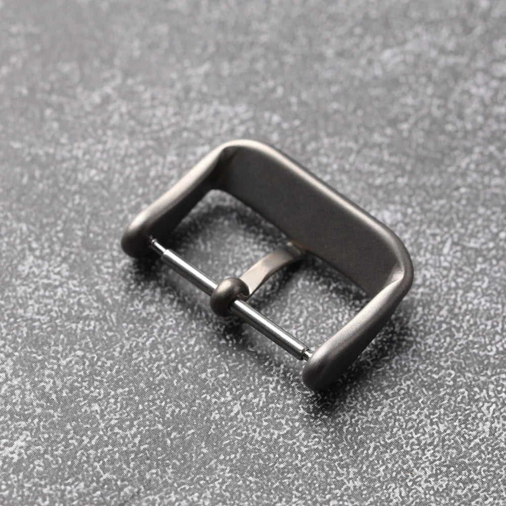 Fibbia in titanio ad alta resistenza 18MM 20MM, fibbia non in acciaio inossidabile, fibbia opaca spazzolata, accessori fibbia per cinturino in vera pelle