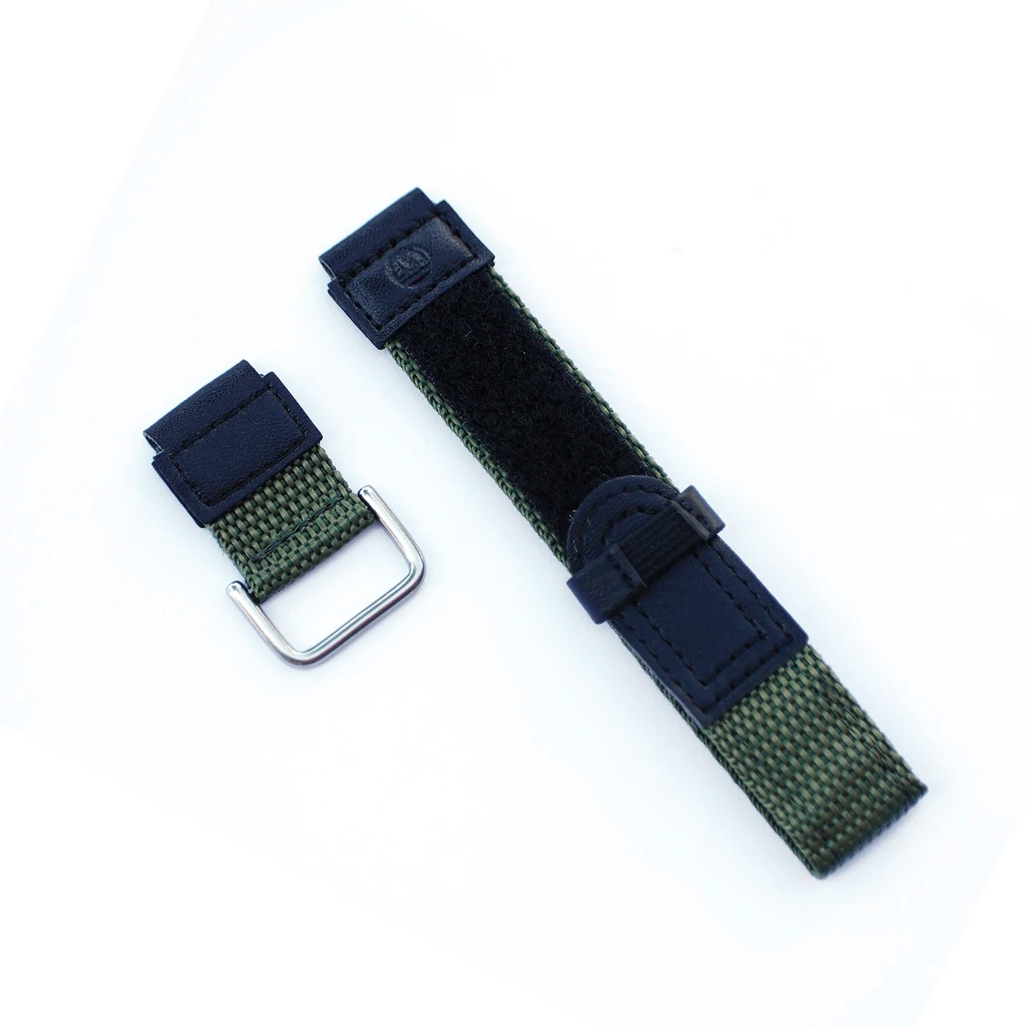 Bracelet de montre AW-80V-1/ W-94H//AW-82//W-218H Bracelet en nylon noir. Convient à la plupart des montres de sport de 18 mm