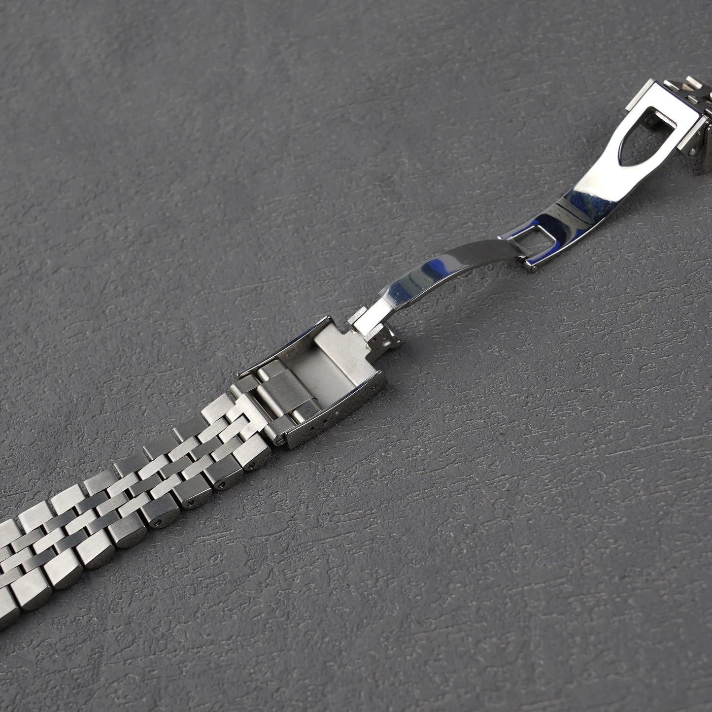 For Seiko DressKX 5 Sport (SRPE53 SRPE55 SRPE57 SRPE58) - Jubilee Watch Band 20mm Solid Curved End Stainless Steel Bracelet