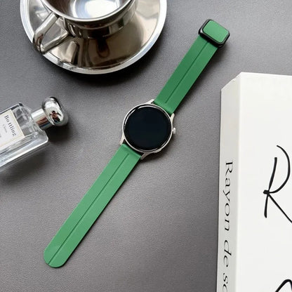 20 22mm Silicone Strap with Magnetic Clasp for Samsung Galaxy Watch 8 4 5 6 Pro 40mm 44mm 45mm 42/46mm