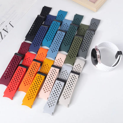 适用于三星 Galaxy Watch 7 6 5 4 40mm 44mm 5 Pro 45mm 的硅胶表带，磁吸扣表带，适用于 6 Classic 43mm 47mm，无缝隙设计