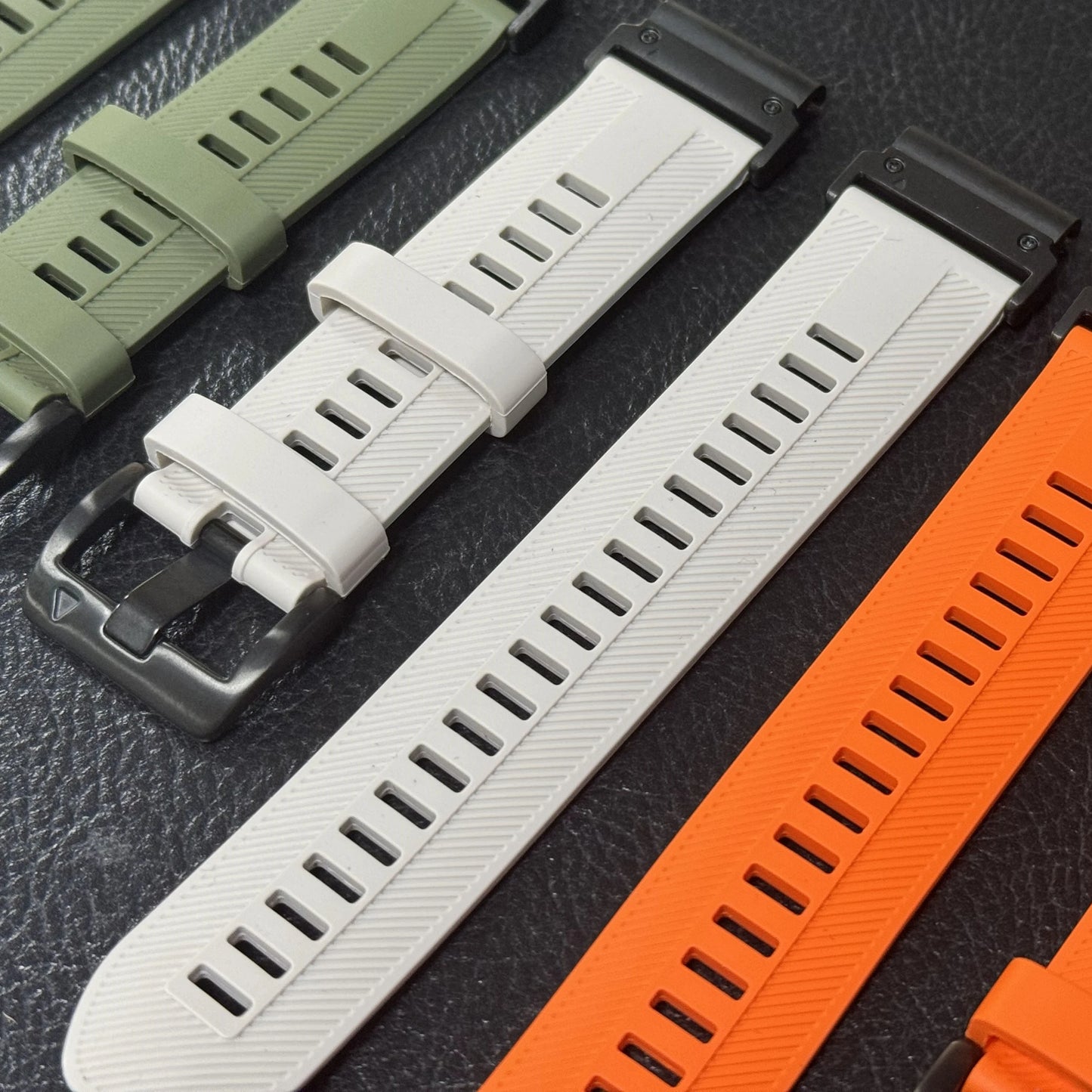 QuickFit 22/26mm Replacement Watch Band for Garmin Forerunner 970 965 955 945 935 745 MARQ Official Silicone Sport Strap