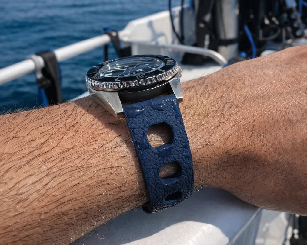 Bracelet montre tropic caoutchouc fkm bleu marine racer